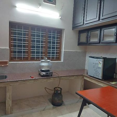 Home In Guruvayur-3 Bedroom Exterior foto