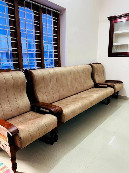 Home In Guruvayur-3 Bedroom Exterior foto